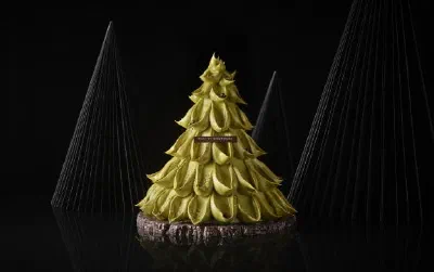 あなたのクリスマスケーキは?その1「高級編」韓国高級ホテルのクリスマスケーキ商戦 3万円超えも