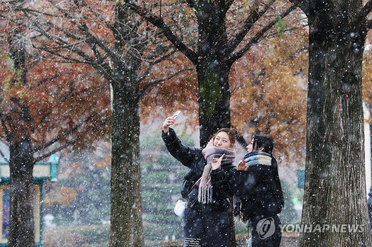 韓国、初雪に見舞われ寒い週末が到来