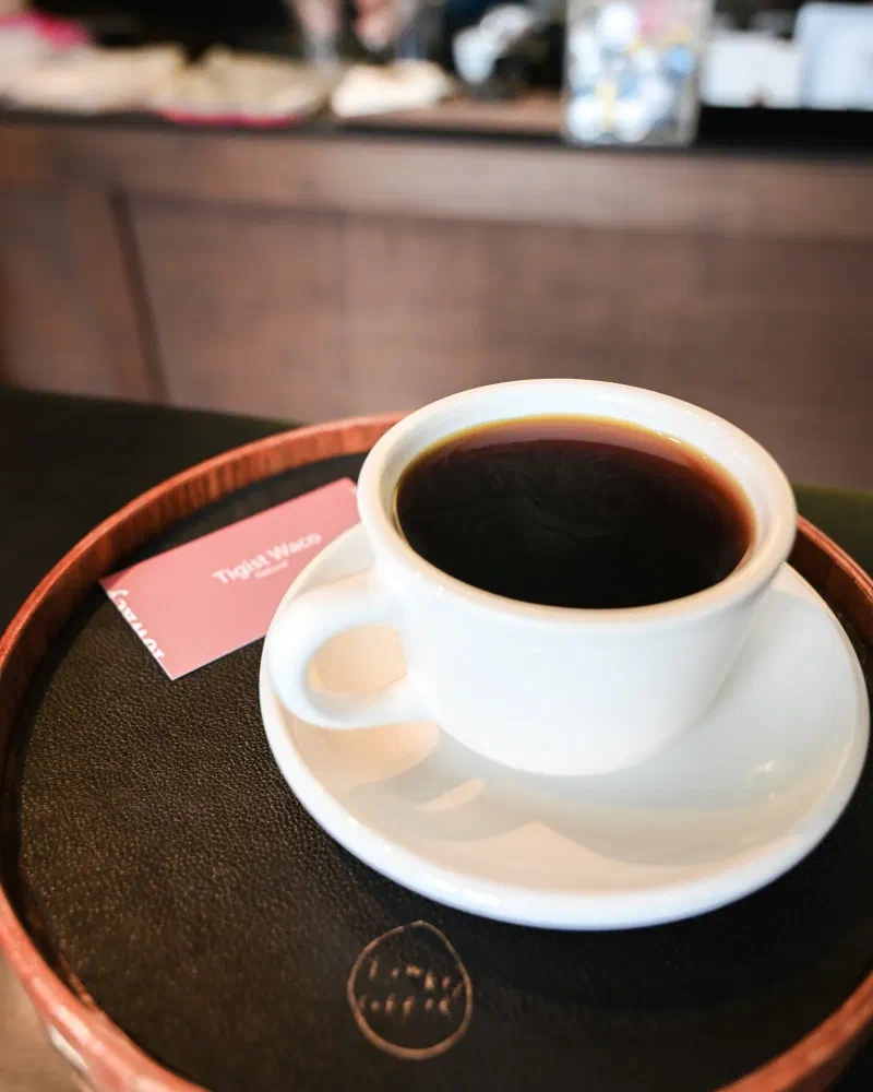 【韓国カフェ】聖水の大人気カフェ!雰囲気もコーヒーの美味さも満点すぎた!